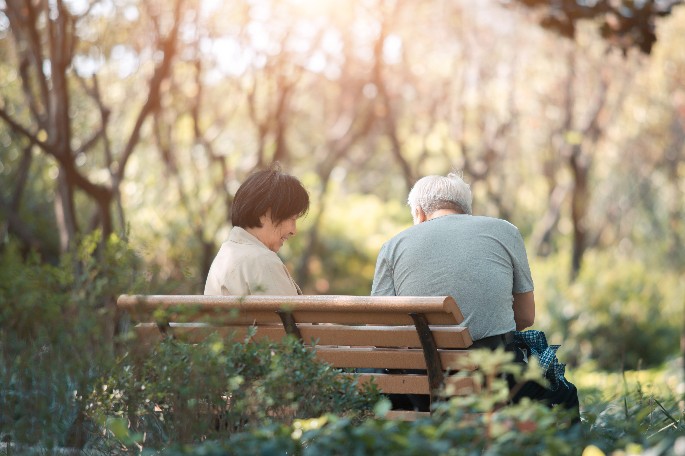 重陽(yáng) | 金風(fēng)菊蕊，玉露茱萸，登高莫忘防寒！